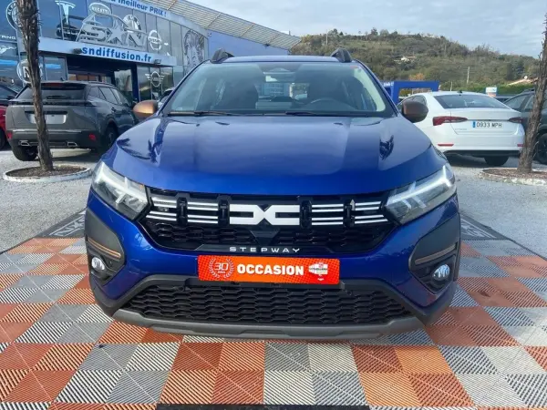 Dacia SANDERO TCe 110 BV6 STEPWAY EXTREME + GPS Caméra JA 16" - Photo 2