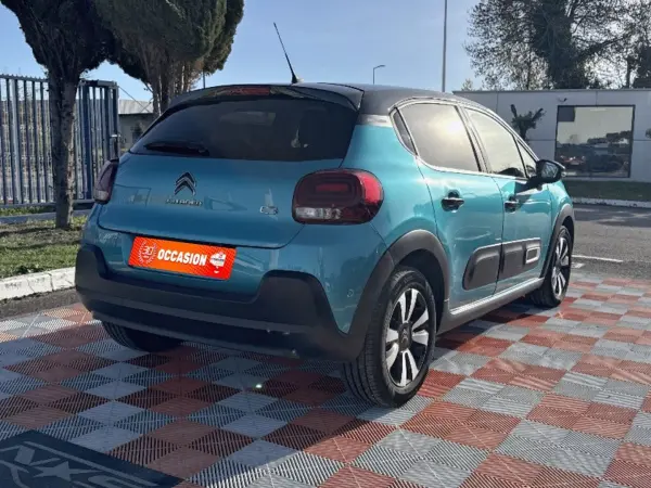 Citroën C3 PureTech 110 BV6 SHINE Caméra ADML Pack Safety 2 - Photo 5