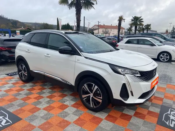 Peugeot 3008 1.2 PureTech 130 EAT8 GT - Photo 3