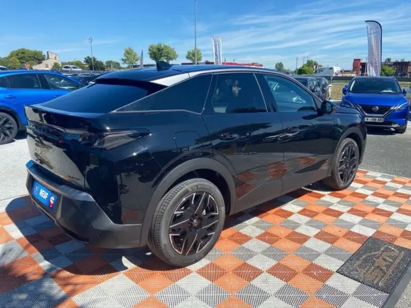 Peugeot 3008 Hybrid 145 e-DCS6 GT - Photo 4