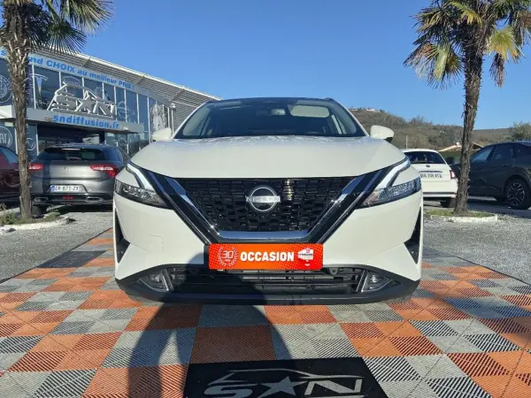 Nissan QASHQAI Mild Hybrid 158 X-TRONIC N-CONNECTA Toit GPS Caméra 360° Pack Hiver - Photo 2