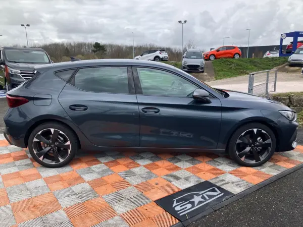 Cupra LEON NEW V 1.5 e-TSI 150 mHEV DSG7 GPS Caméra JA 18" - Photo 5