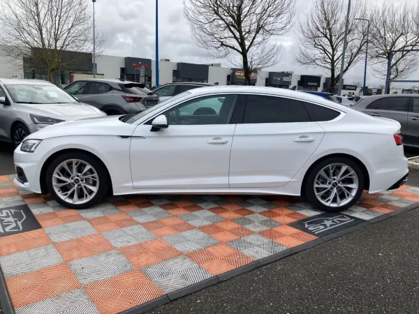 Audi A5 SPORTBACK 2.0 TFSI 204 S-TRONIC DESIGN JA 18" Caméra - Photo 3