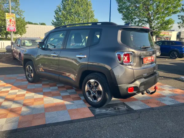 Jeep RENEGADE 1.6 MultiJet 120 BV6 LONGITUDE - Photo 3