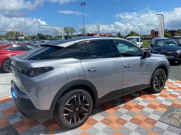 Peugeot 3008 Hybrid 145 e-DCS6 ALLURE - Photo 5